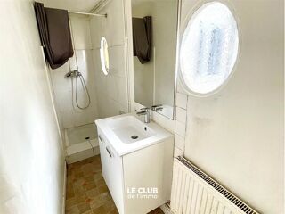  Immeuble � vendre 7 pi�ces 240 m�