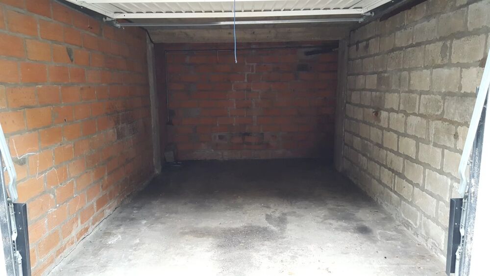 Location Parking/Garage GARAGE quartier brequerecque Boulogne-sur-mer