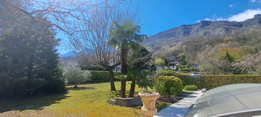 Vente Maison Villa avec piscine sur 1200 m2 de terrain Vif