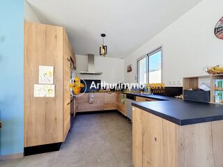 Vente Maison Villa récente, sur les hauteurs. Bourgoin-jallieu
