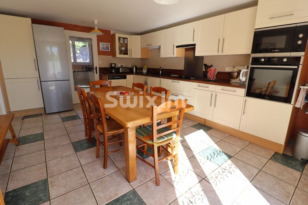 Maison familiale de 148 m² - 4 chambres et 1 grand bureau