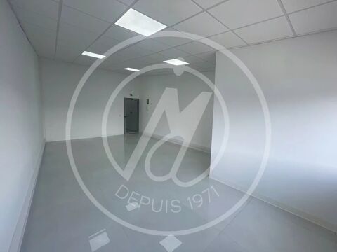 A louer local de bureau de 43m2 &agrave; JARRY 774 97122 Baie-mahault