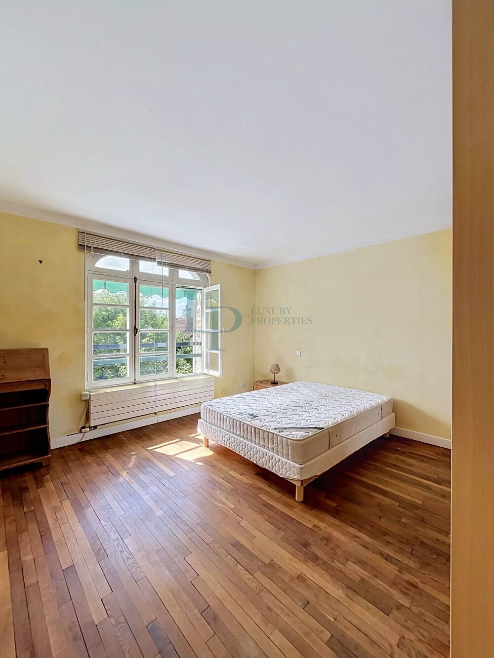 Vente Maison DEMEURE FAMILIALE DE 300 M² – EN LISIÈRE DE FORÊT Poissy
