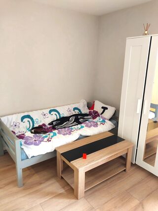  Appartement � louer 1 pi�ce 16 m�
