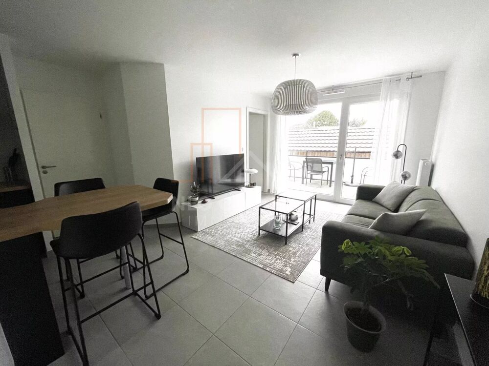 Location Appartement Beau 2 pièces d'environ 40 m2 habitables avec deux parkings et t Gries