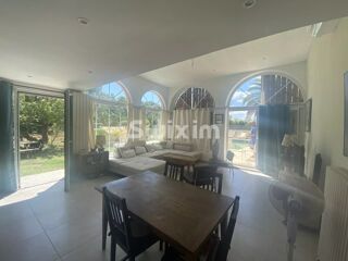  Maison � vendre 9 pi�ces 252 m�