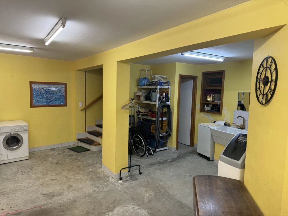 EXCLUSIVITÉ - CHARMANTE MAISON DE VILLAGE 3 CHAMBRES À BOZEL