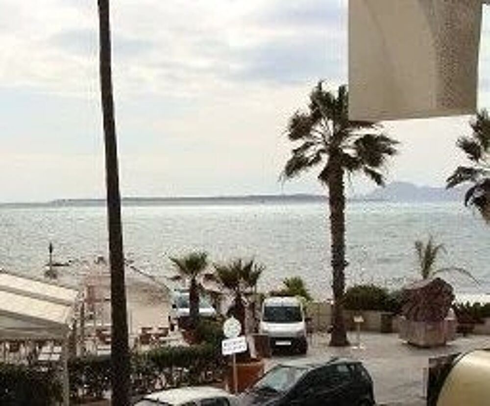 Location Appartement Studio avec parking en sous sol Juan-les-pins