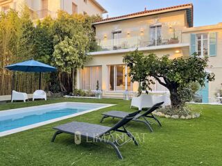  Villa à vendre 7 pièces 280 m²