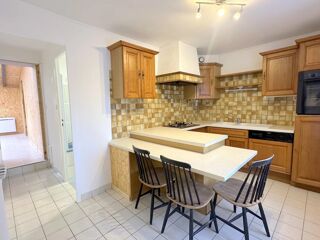  Maison � louer 5 pi�ces 129 m� Saint-adrien