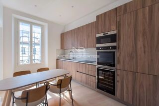  Appartement à vendre 5 pièces 138 m²