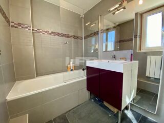  Maison  vendre 4 pices 75 m
