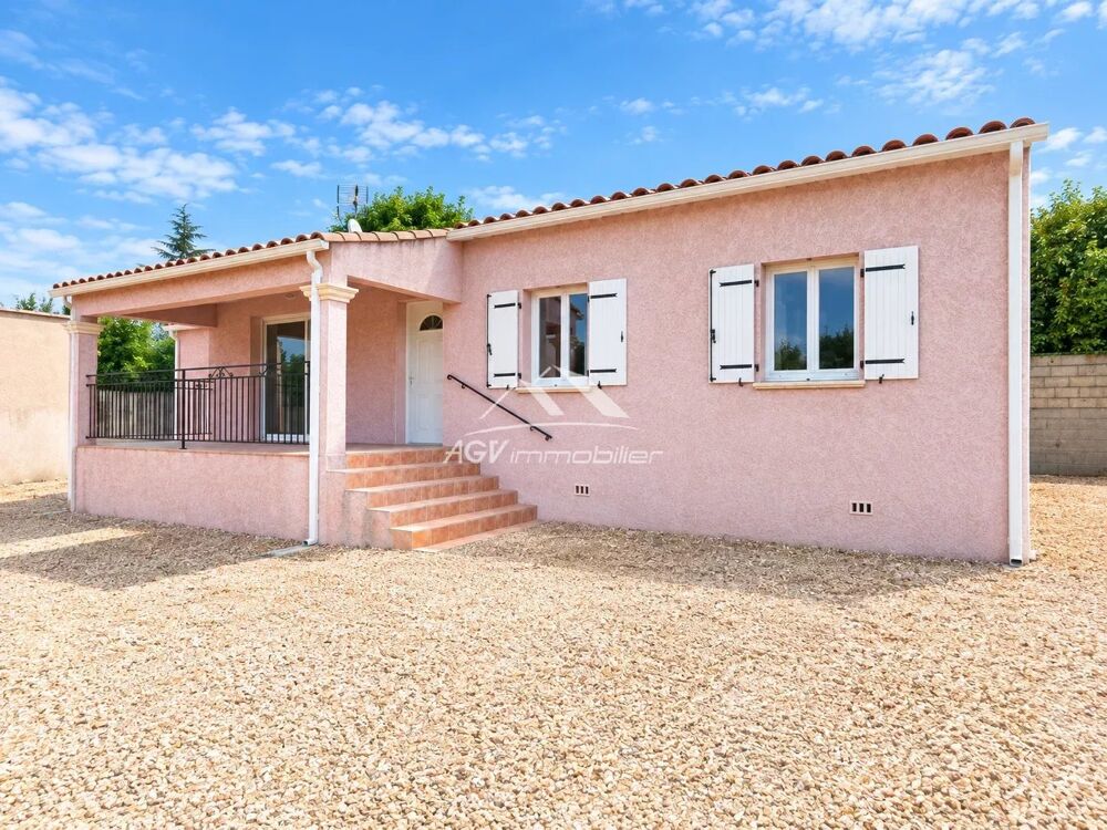 Lézan, maison plain pied, 2 chambres + 1 bureau, garage, terrain