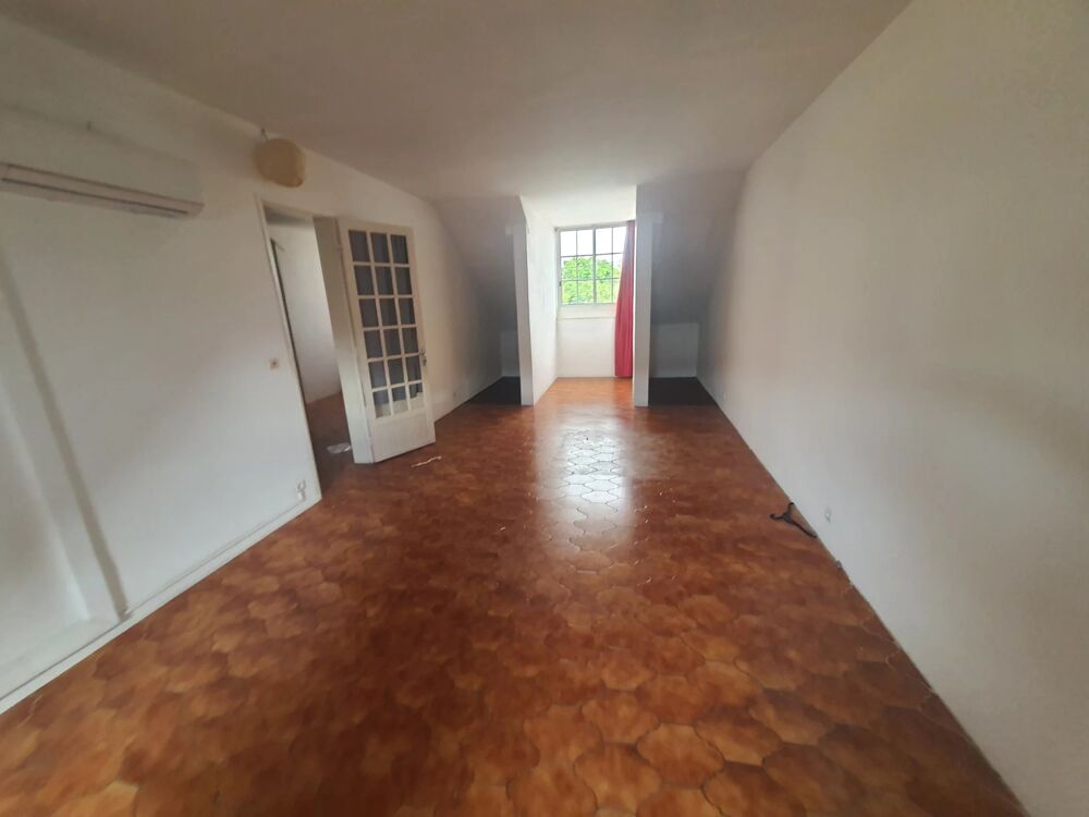Location Maison Villa - 5 pièces - 135 m² Sainte-marie