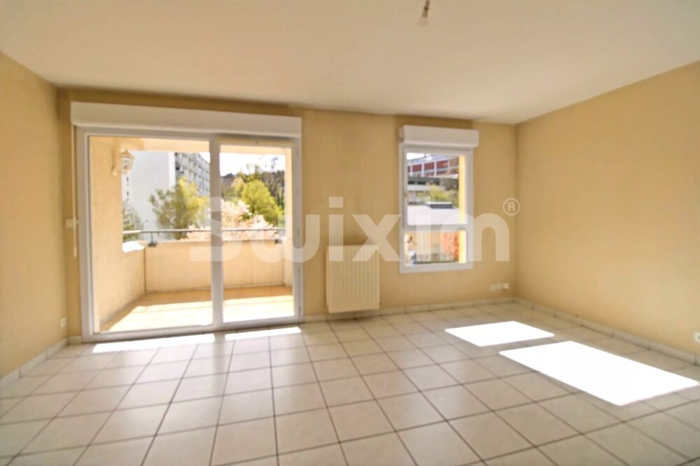 Vente Appartement APPARTEMENT CHAMBERY CENTRE-VILLE T3 Chambéry