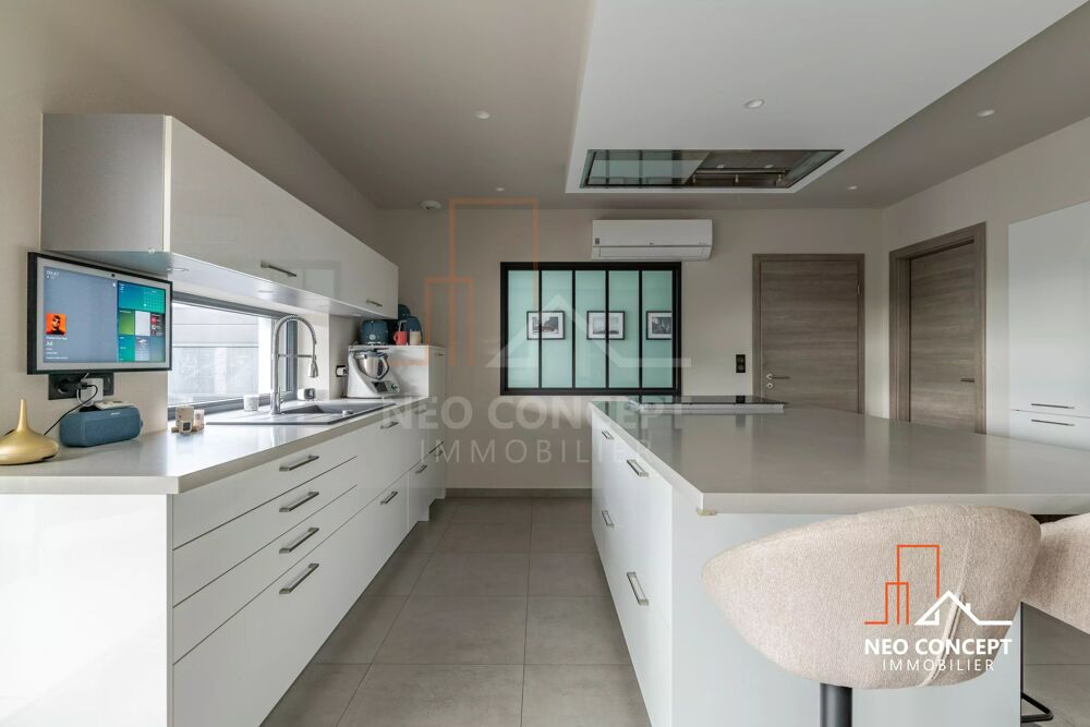 Villa contemporaine dexception au calme  4 chambres, grands vo