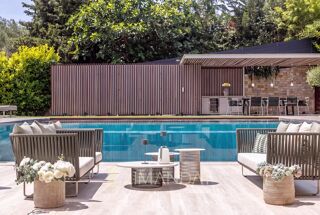  Maison à louer 7 pièces 265 m²