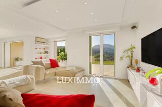  Maison � vendre 8 pi�ces 250 m�