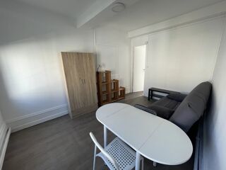  Appartement à louer 1 pièce 17 m²