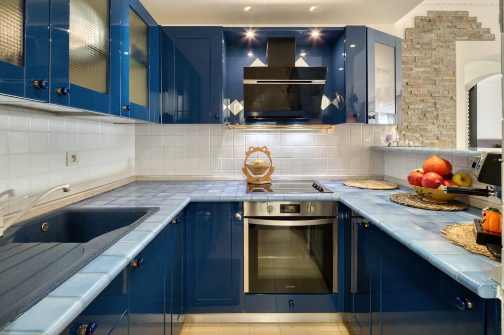 � vendre  Appartement Roquebrune-Cap-Martin (06190)