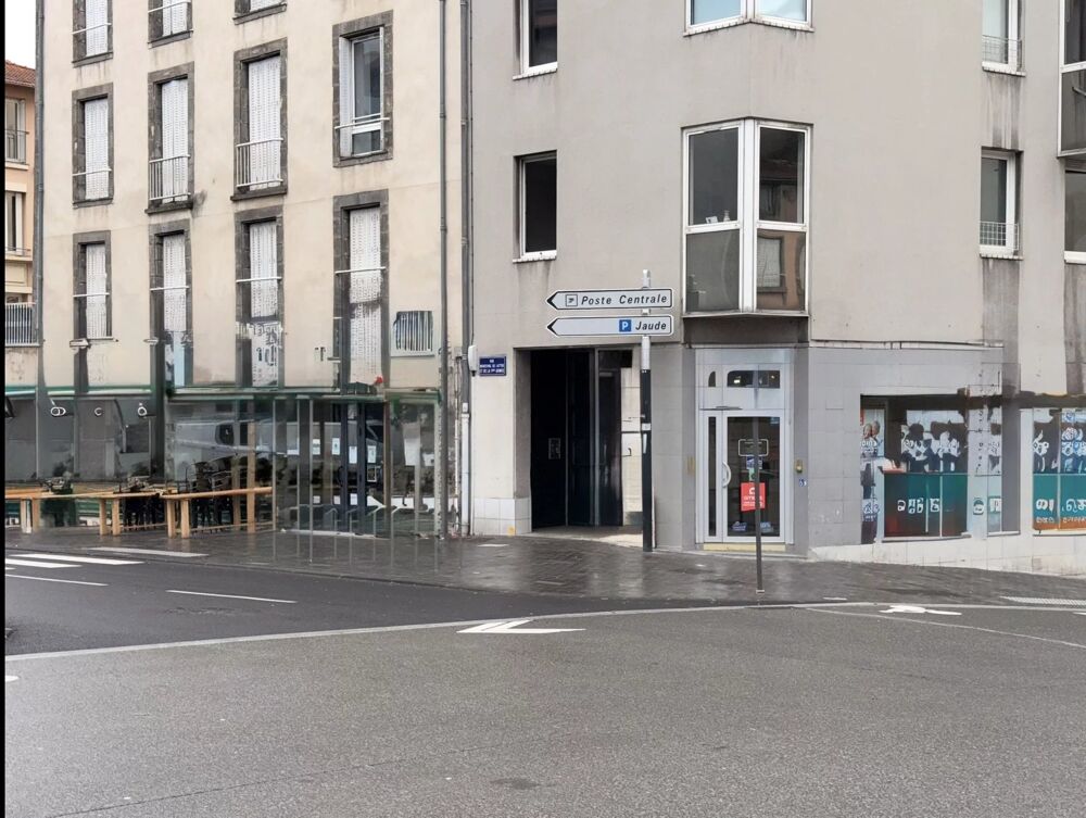   Local commercial Bar 