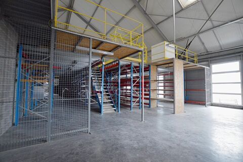 Local professionnel + surface de stockage à louer à Betschdorf 3000 67660 Betschdorf