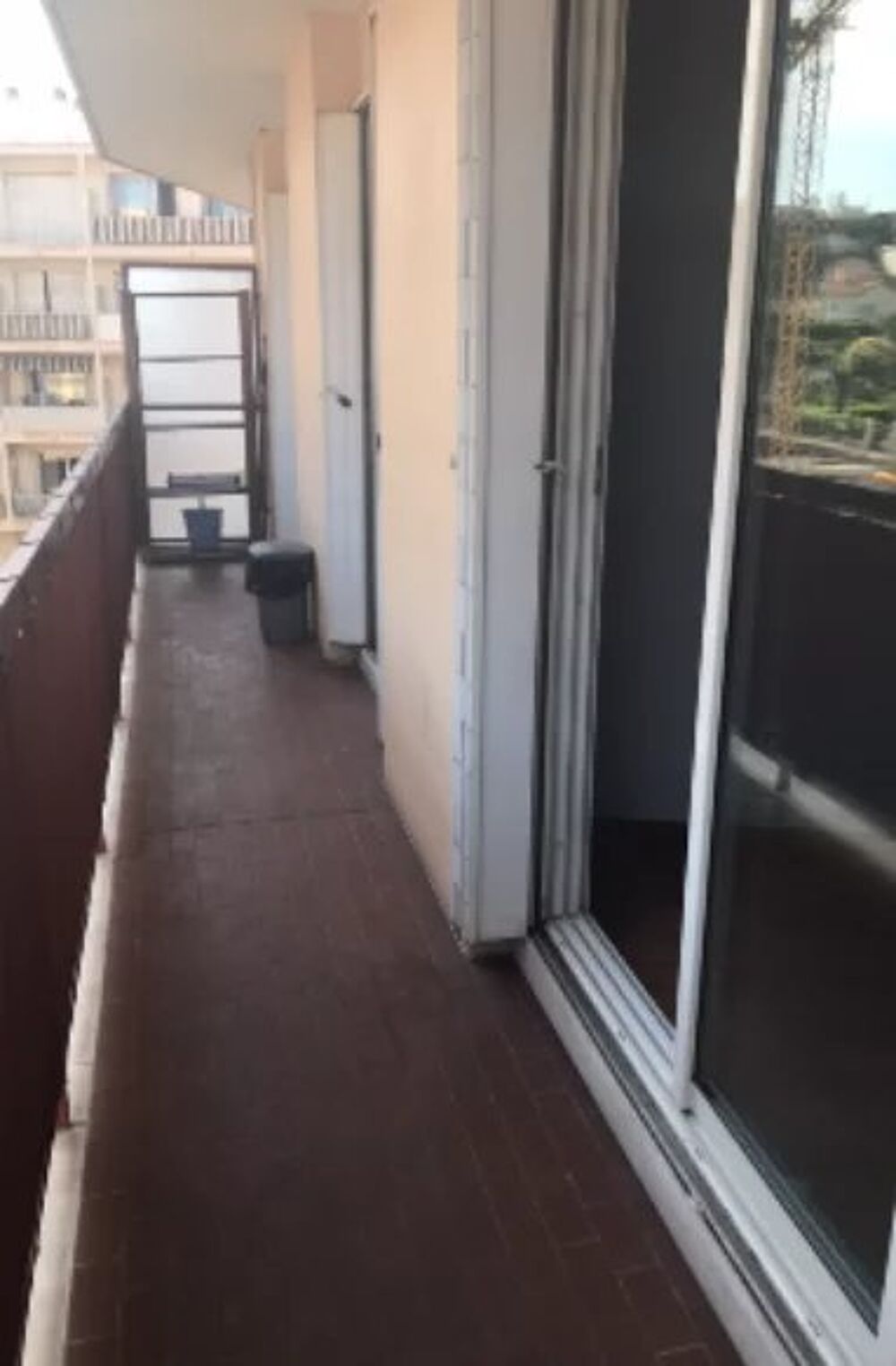 Deux pièces de 44m² avec terrasse de 8m²