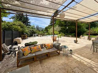  Appartement à vendre 5 pièces 185 m²
