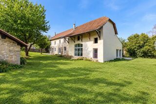  Maison à vendre 8 pièces 268 m²