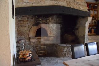  Maison � vendre 15 + pi�ces 270 m�