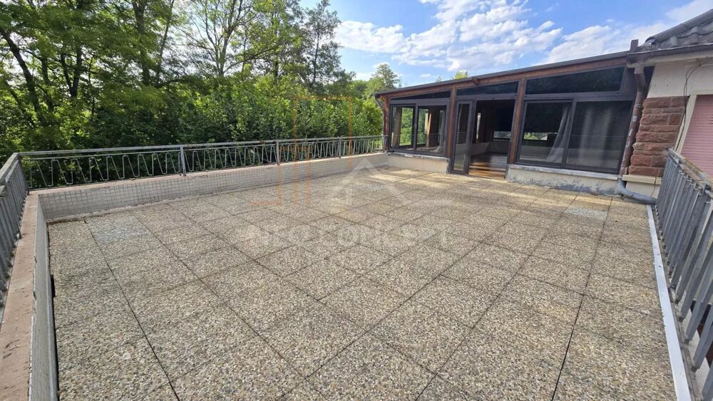 -- Spacieux 4 pièces avec terrasse et garage --