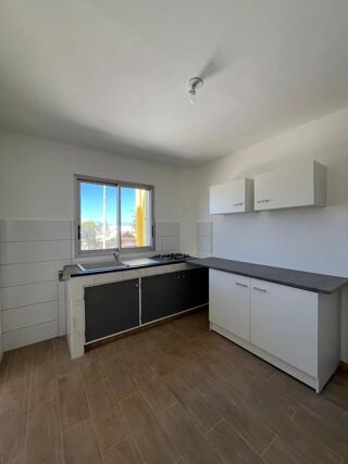  Appartement � louer 4 pi�ces 78 m�