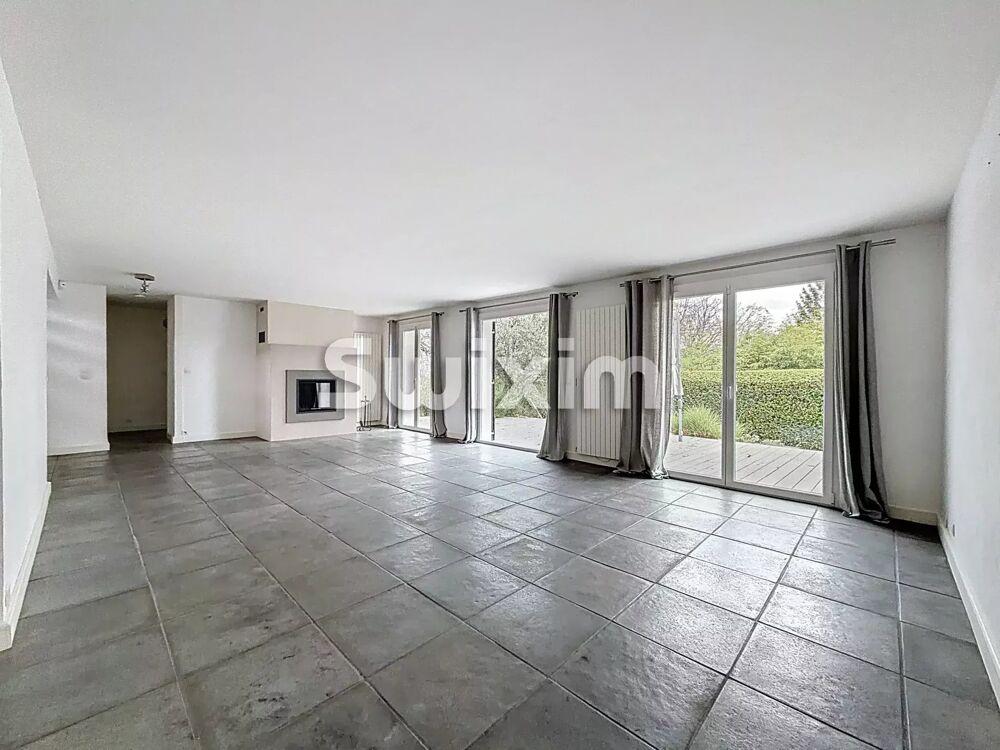 � vendre  Maison Sauverny (01220)