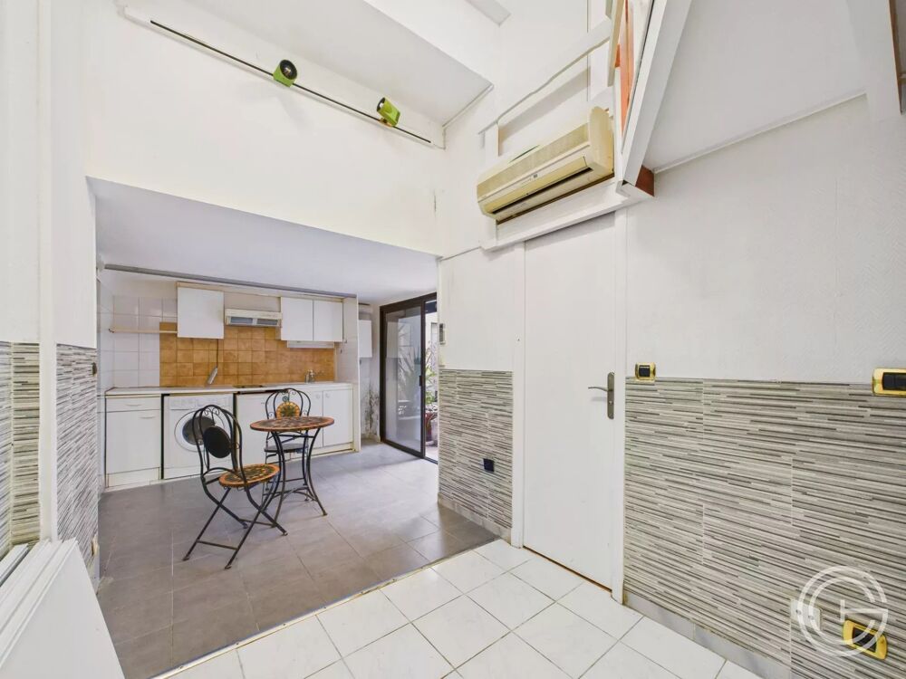 Appartement STUDIO - Rue de Russie - NICE Centre