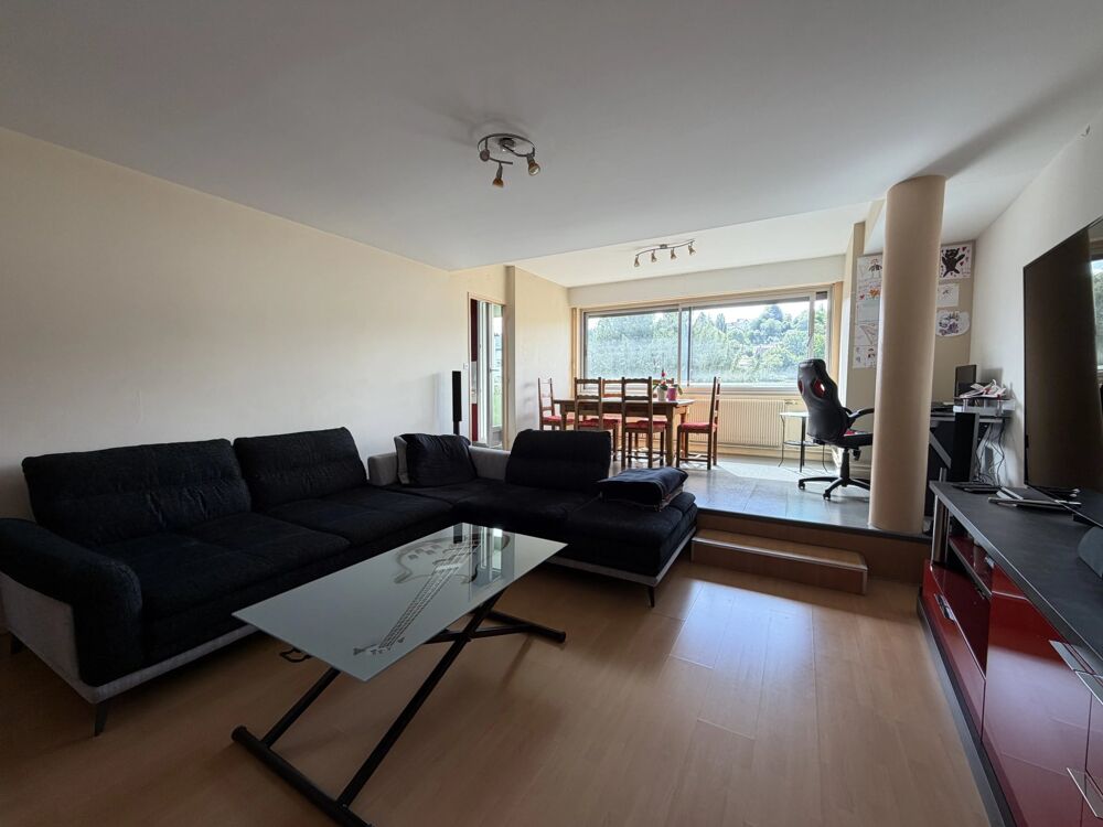 QUARTIER CHAPRAIS GRAND T2/T3 LUMINEUX