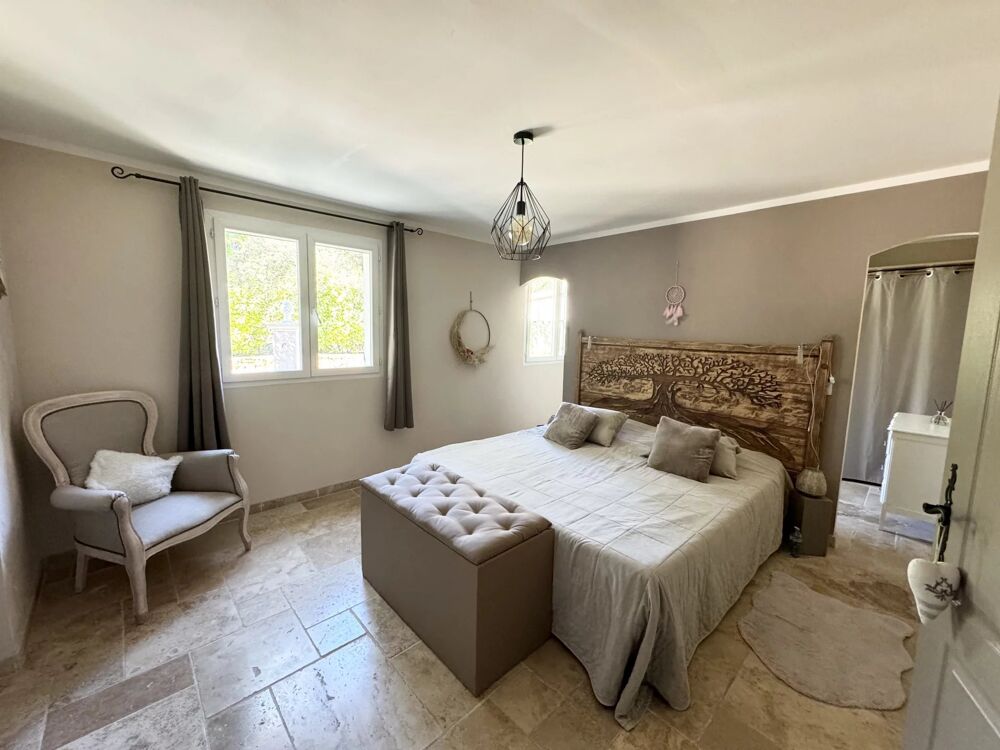 � vendre  Maison Le Cannet-des-Maures (83340)