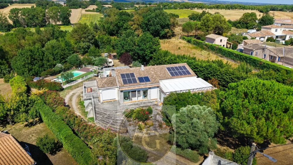 Villa type 4 avec garage sur 5526 m² de terrain à Castelnaudary
