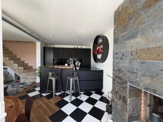 Vente Appartement BESANCON CENTRE MAISON RÉNOVÉE 73 M² – JACUZZI, SAUNA & TERRASSE Besançon