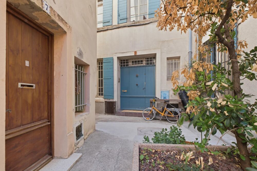 Maison de ville quartier Roquette avec terrasse