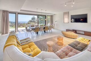  Maison à louer 8 pièces 280 m²