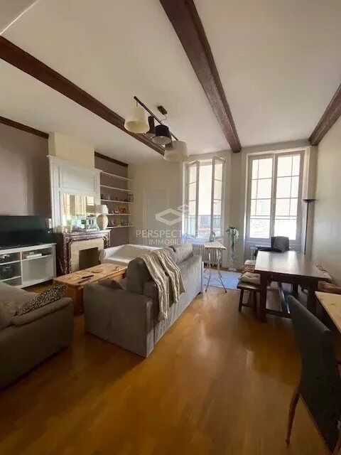  Appartement � louer 4 pi�ces 95 m�