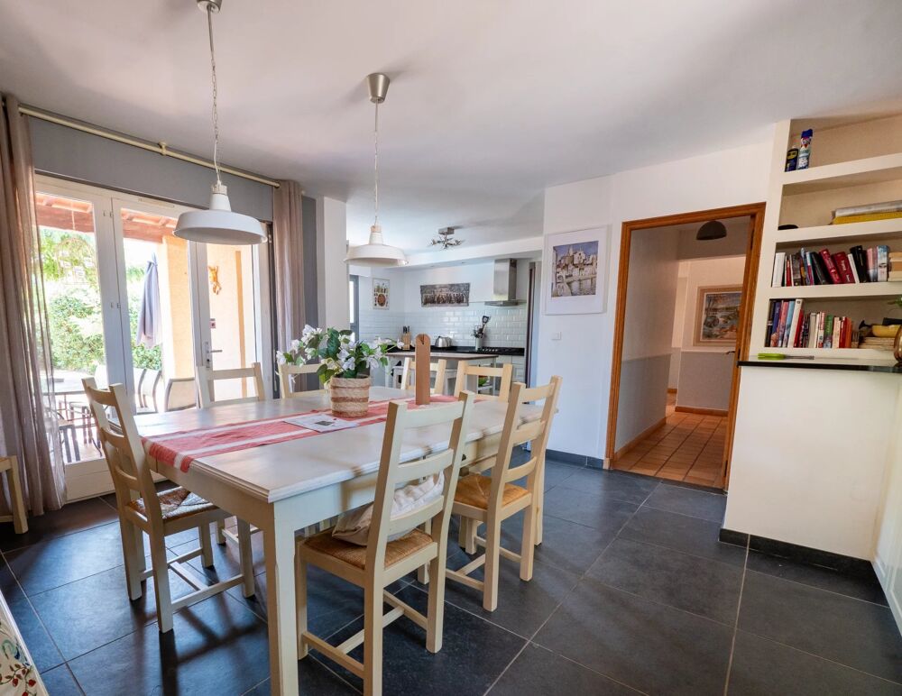 à vendre  Maison Laroque-des-Albères (66740)