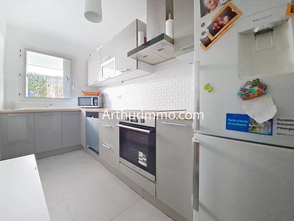 Appartement 3 pièces avec terrasse privative
