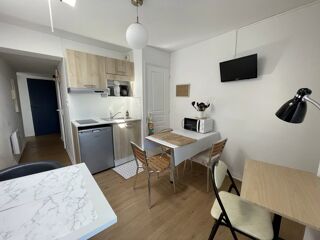  Appartement à louer 1 pièce 23 m²