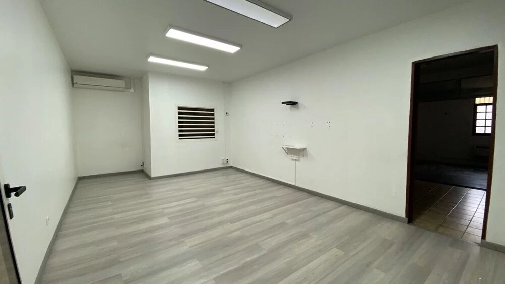 Vente Immeuble CAYENNE CENTRE-VILLE - ENSEMBLE DE BUREAUX DE 900 M² Cayenne