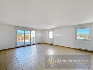  Appartement  louer 93 m