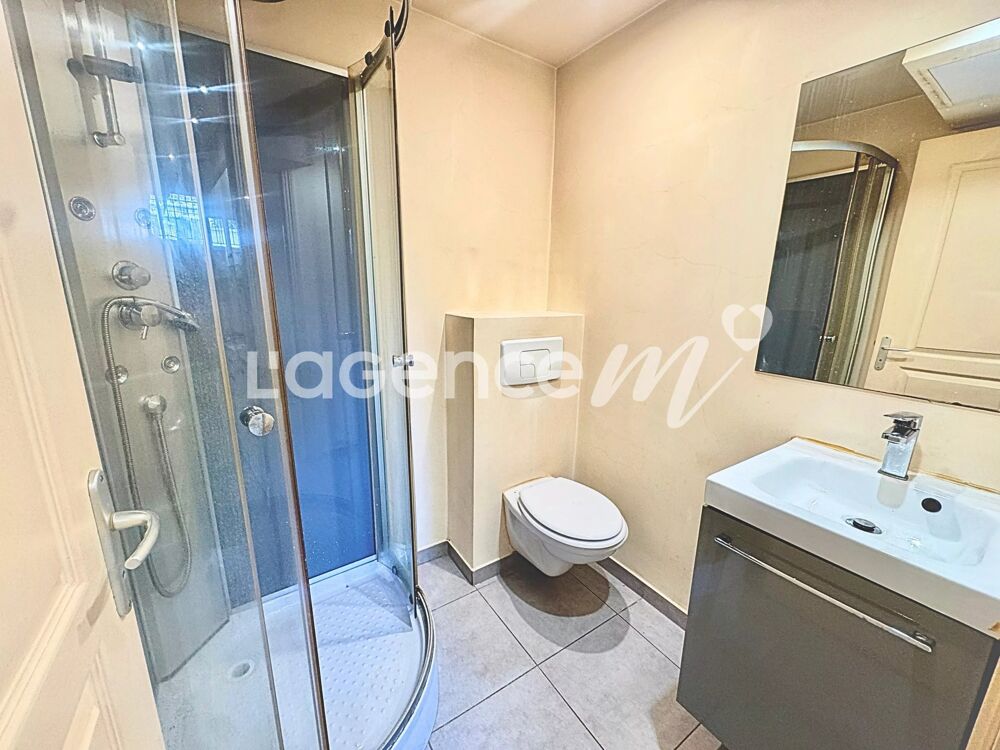 NICE EST 'ERIK' Studette 17 m²