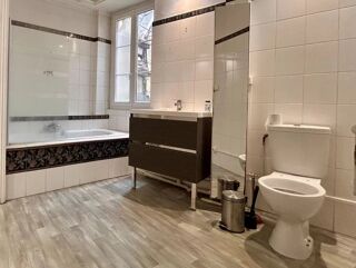  Appartement à vendre 5 pièces 132 m²