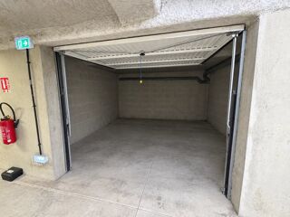  Parking / Garage à vendre 1 pièce 24 m²