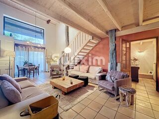  Maison � vendre 8 pi�ces 325 m�